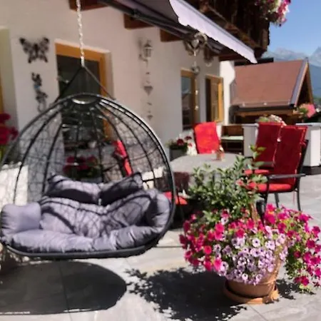 豪斯沃尔德宾酒店 公寓 *