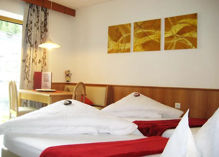 豪斯沃尔德宾酒店 圣安东阿尔贝格